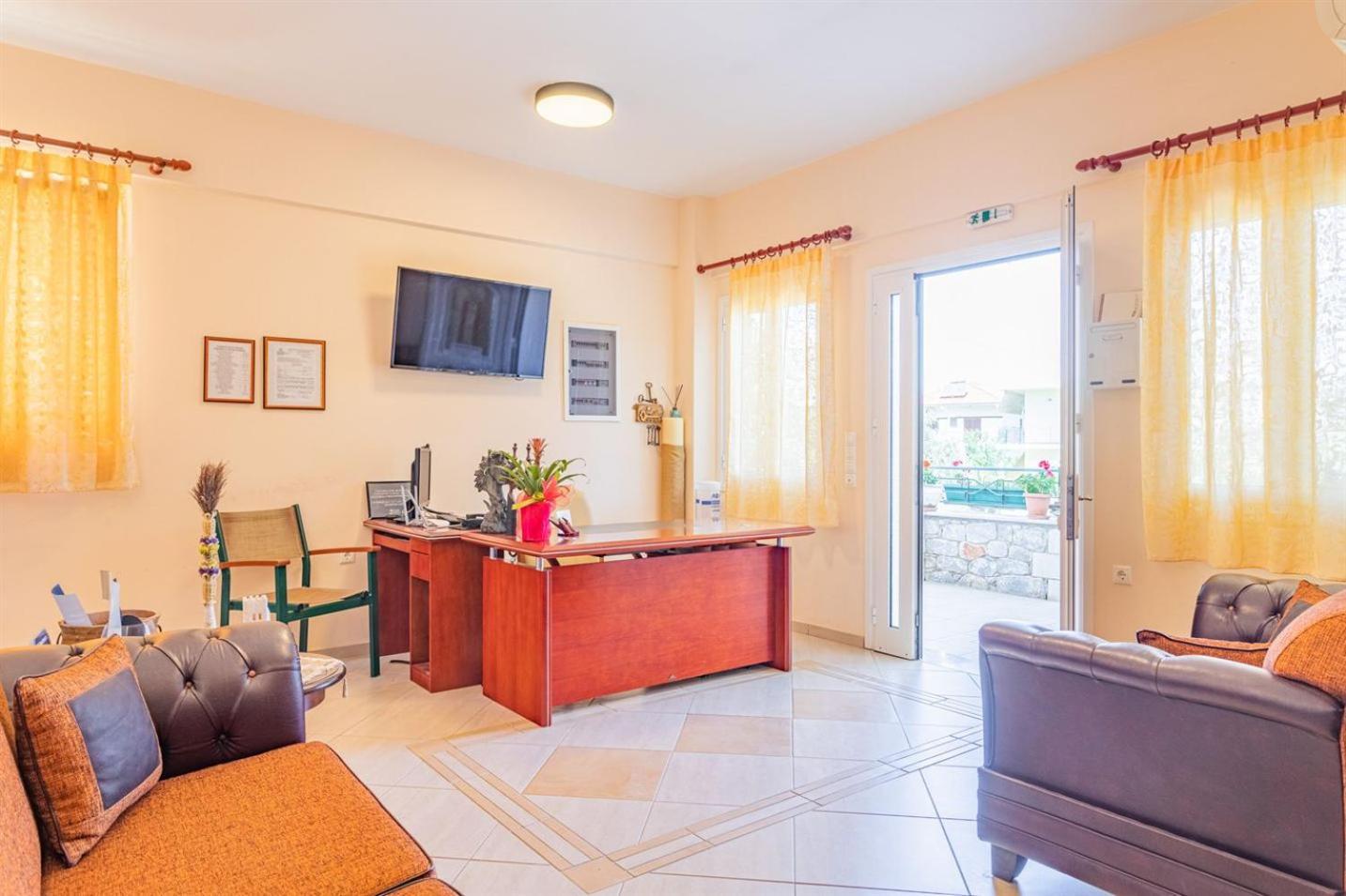 Stoúpa Vasiliki Apartments מראה חיצוני תמונה