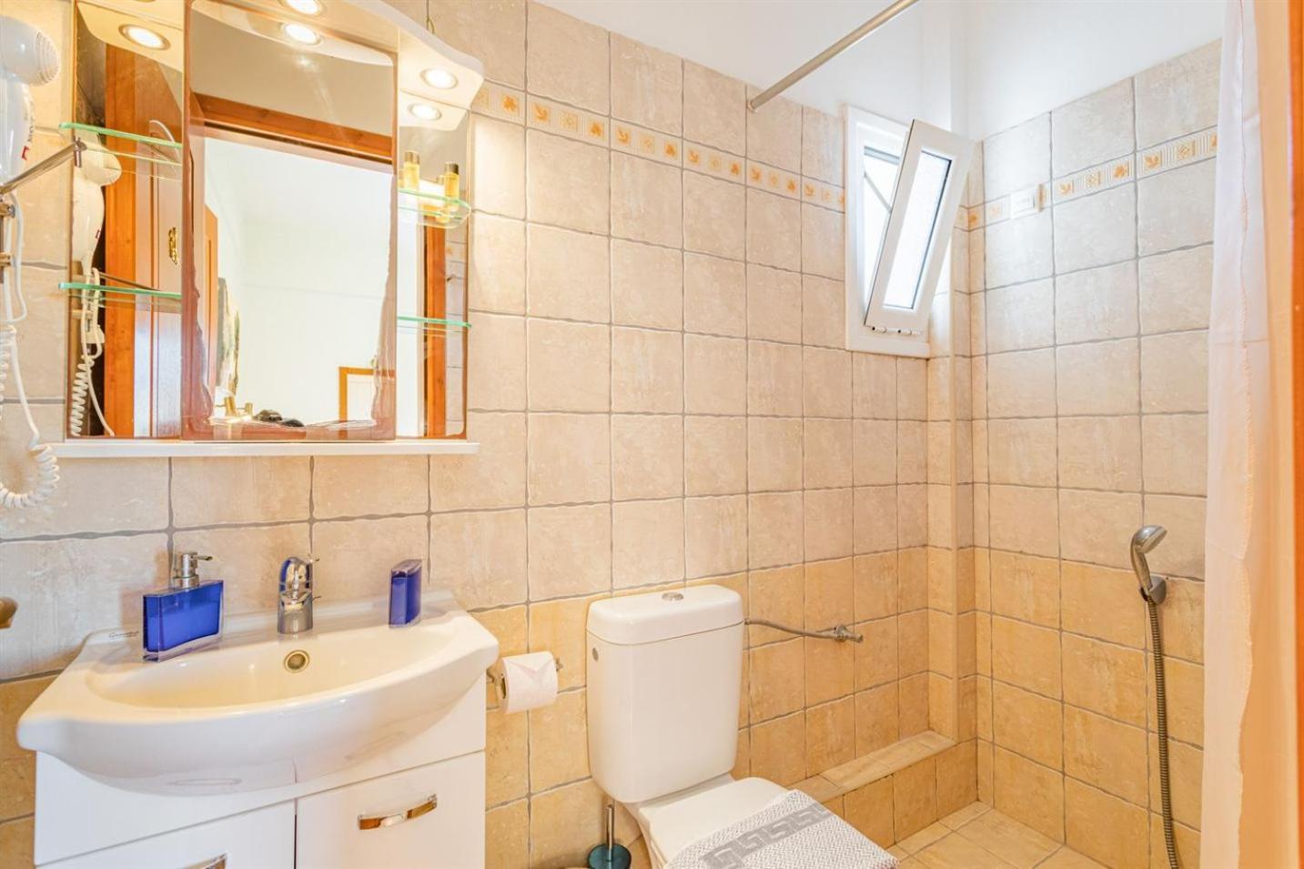 Stoúpa Vasiliki Apartments מראה חיצוני תמונה