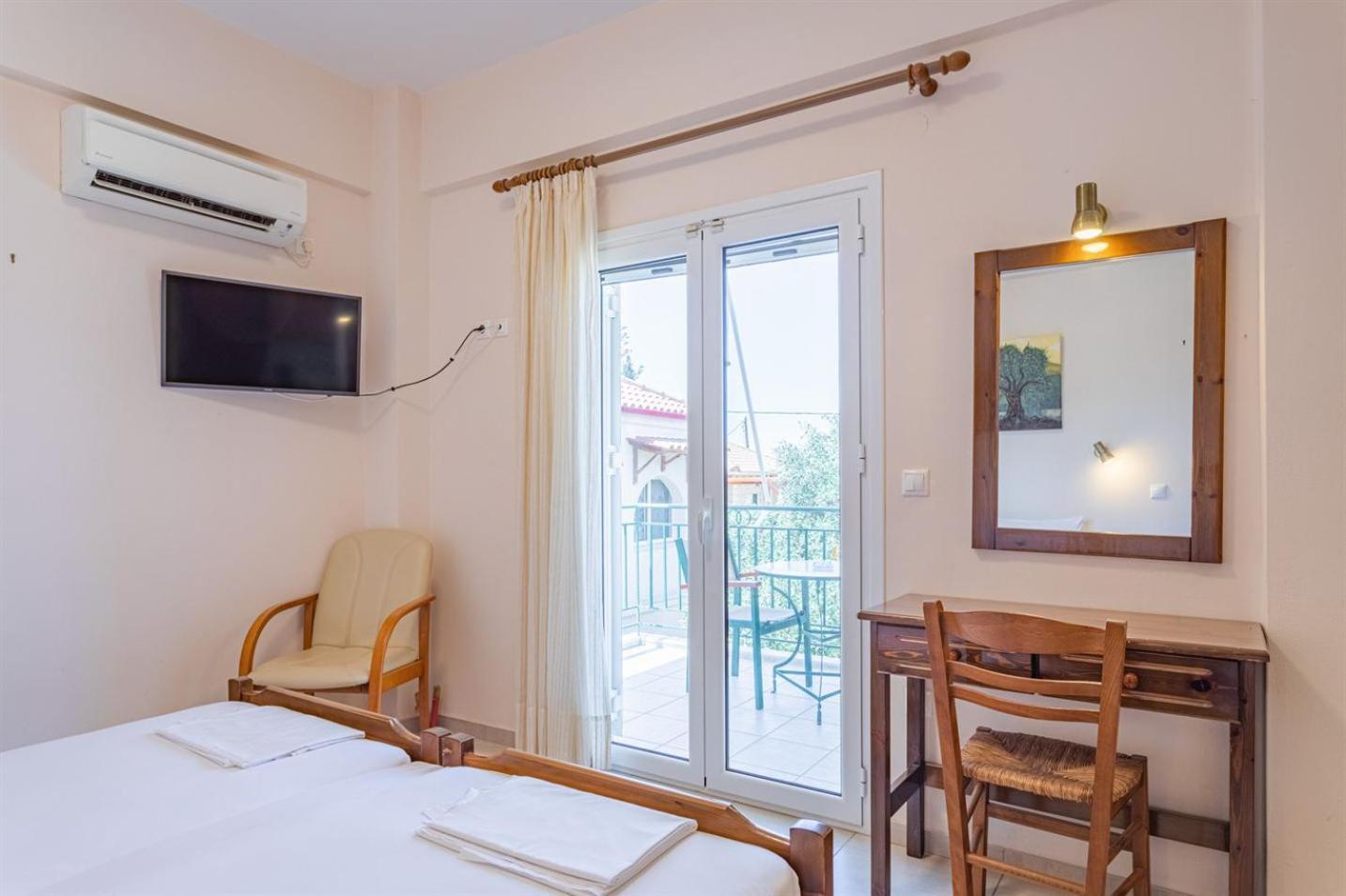 Stoúpa Vasiliki Apartments מראה חיצוני תמונה